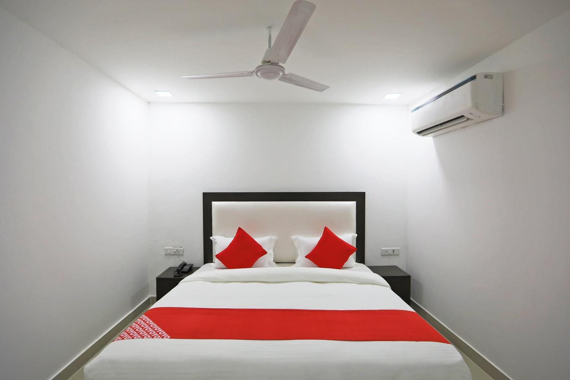 Townhouse South Lawn Hotel Új-Delhi Kültér fotó