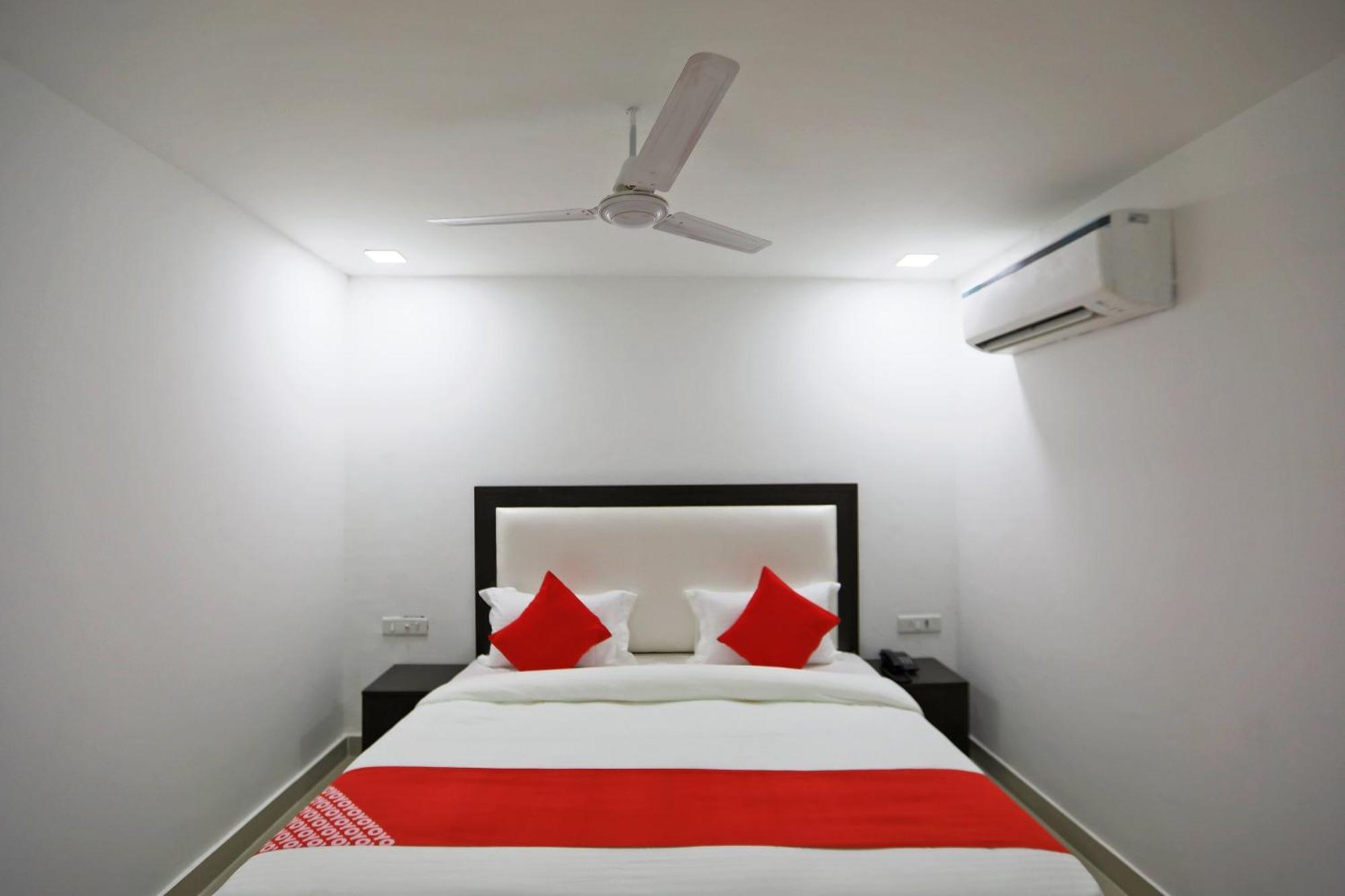 Townhouse South Lawn Hotel Új-Delhi Kültér fotó